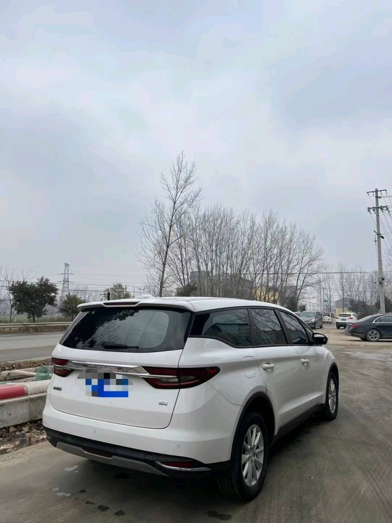 北京20年吉利嘉际7