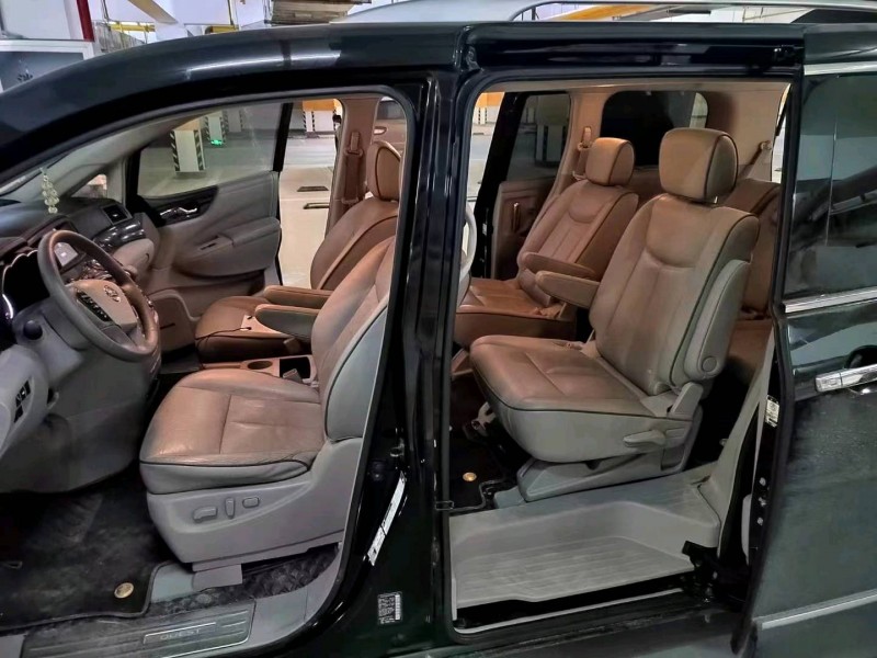 宜昌13年日产贵士4