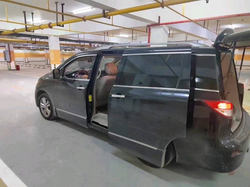 宜昌13年日产贵士6