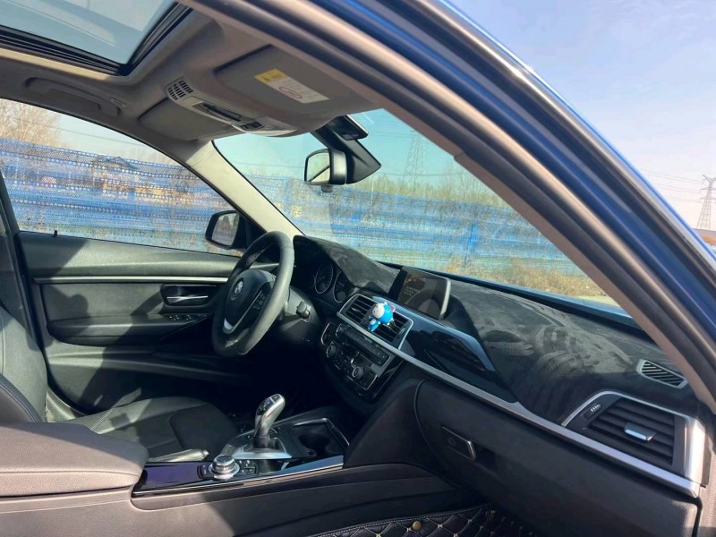 北京17年宝马3系4