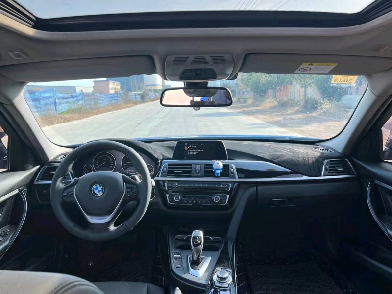 北京17年宝马3系6