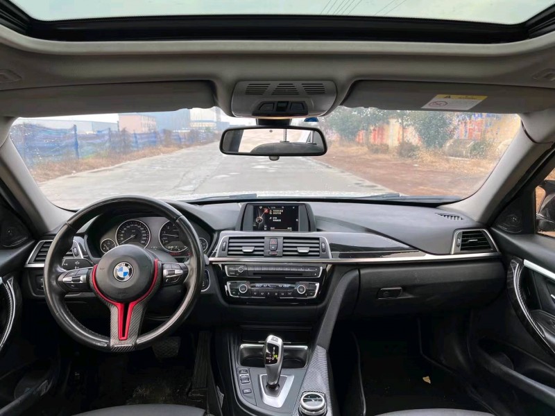 北京19年宝马3系6