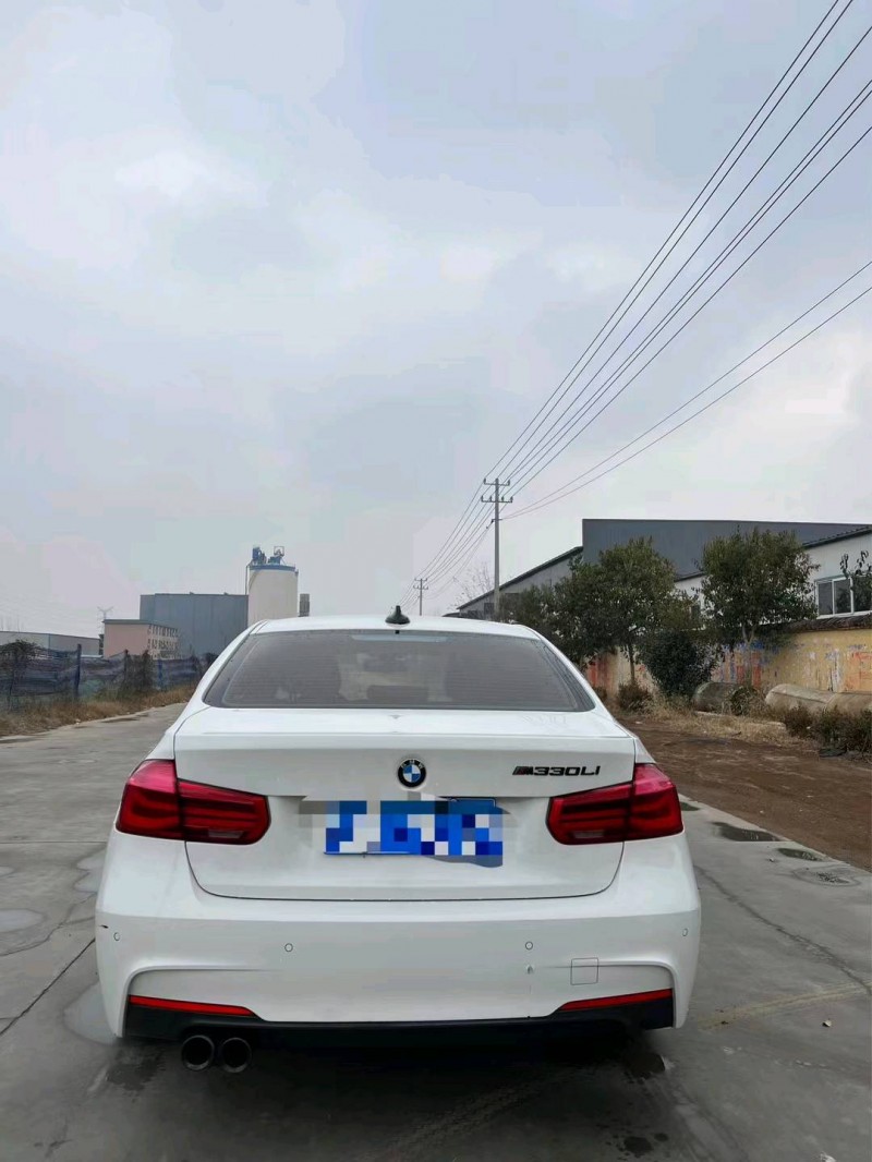 北京19年宝马3系9