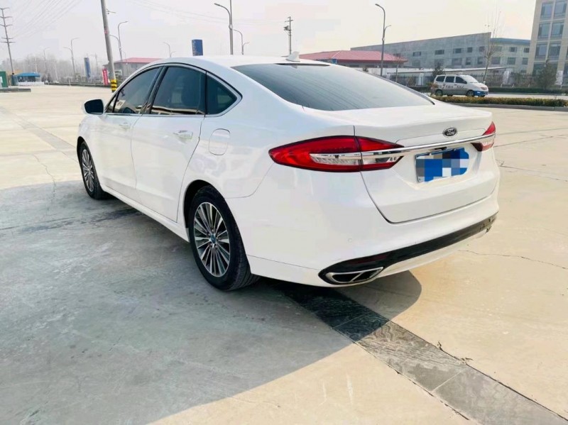 东营17年福特蒙迪欧7