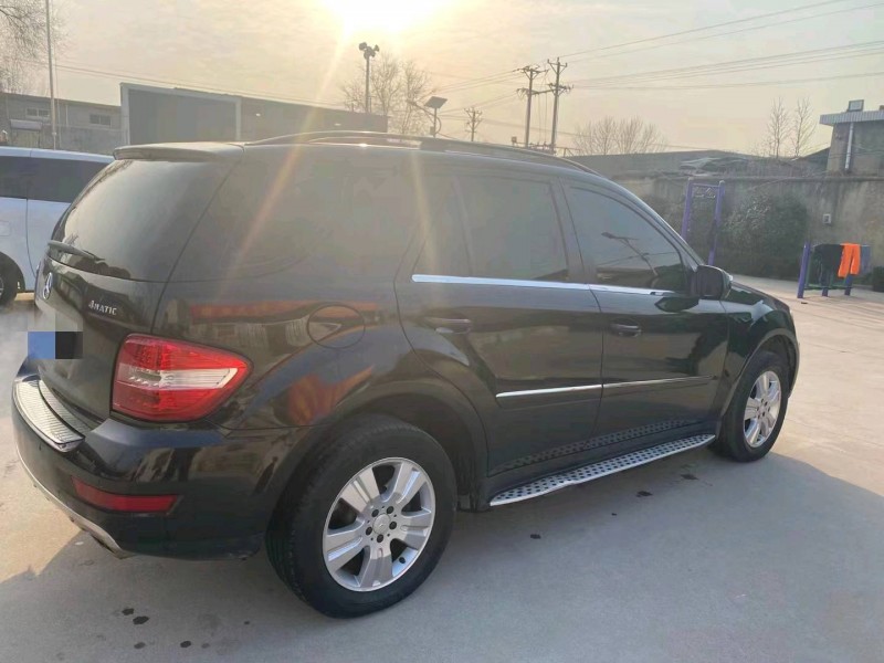 枣庄09年奔驰ML9