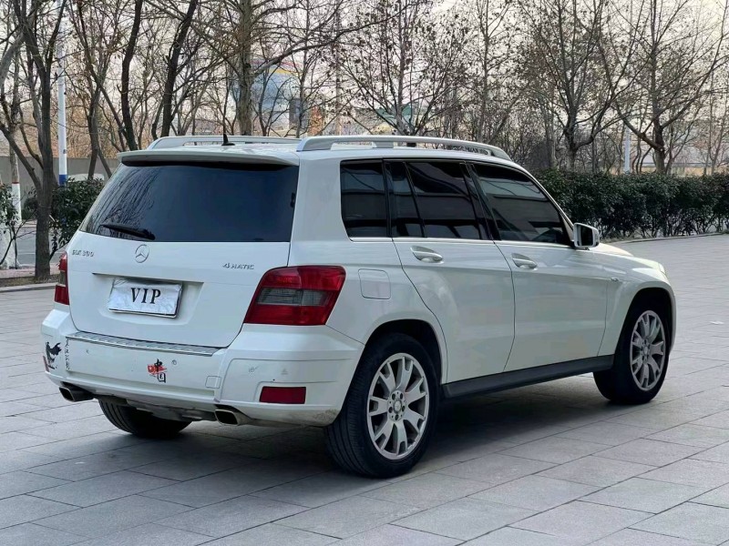 东营12年奔驰GLK3