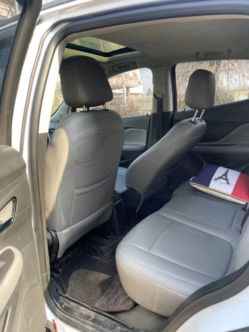 东营18年别克昂科拉5