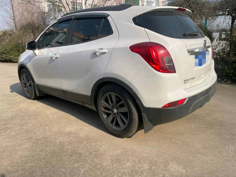 东营18年别克昂科拉7