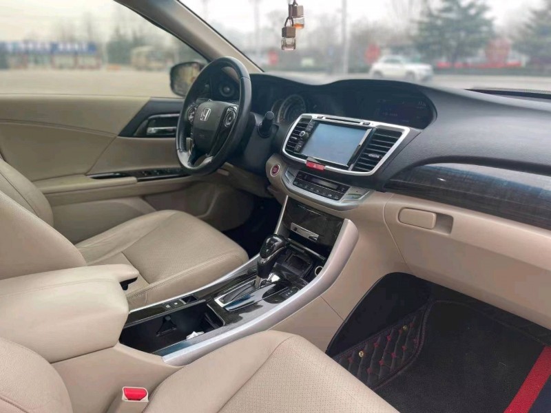 枣庄14年本田雅阁2