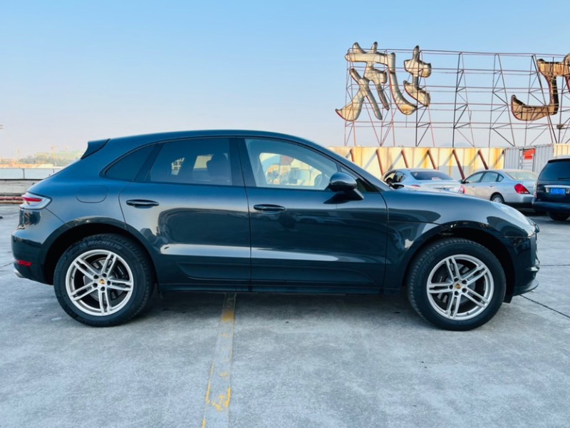 东莞21年保时捷Macan2