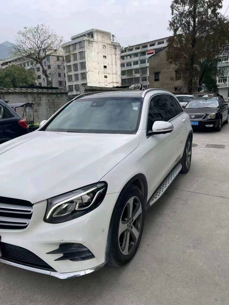 嘉兴17年奔驰GLC3