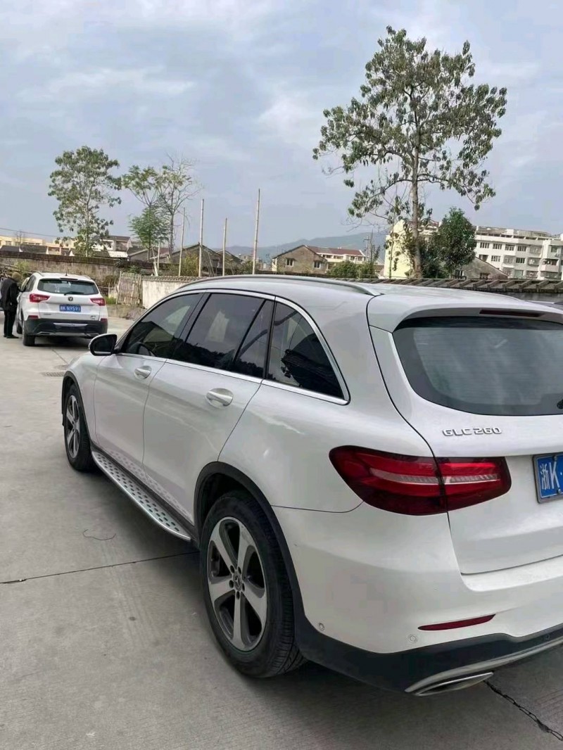 嘉兴17年奔驰GLC8