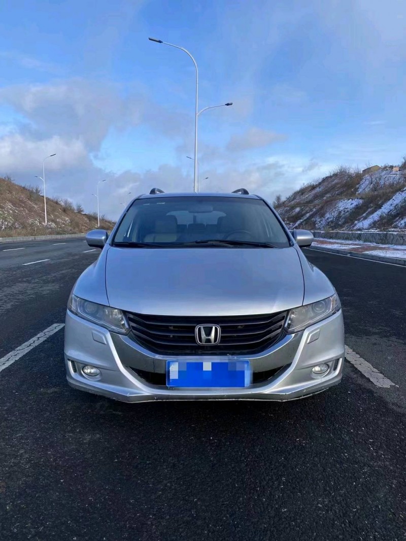 枣庄13年本田奥德赛1