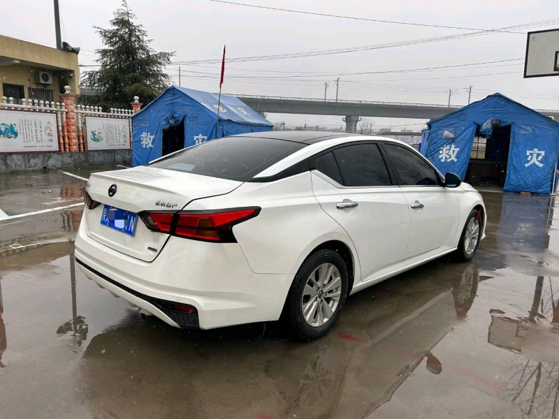咸陽20年日產天籟3