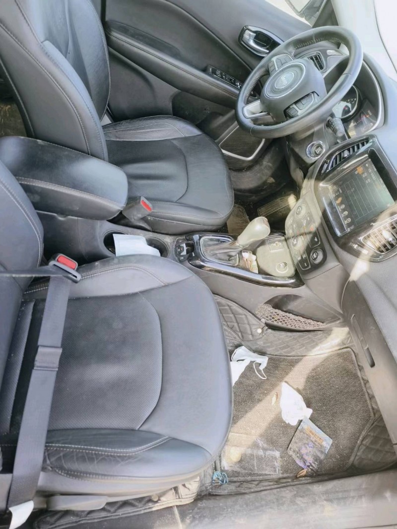 枣庄17年Jeep指南者5