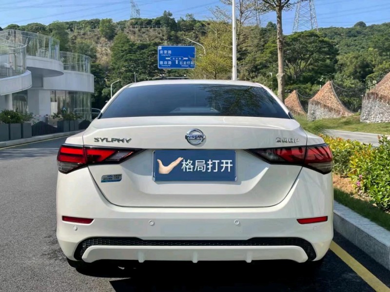 深圳21年日產軒逸9