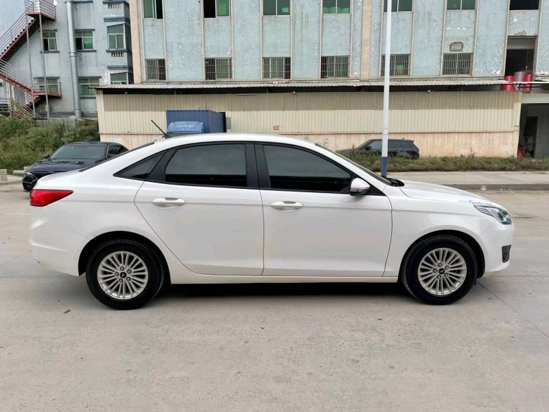 东莞18年福特福睿斯7