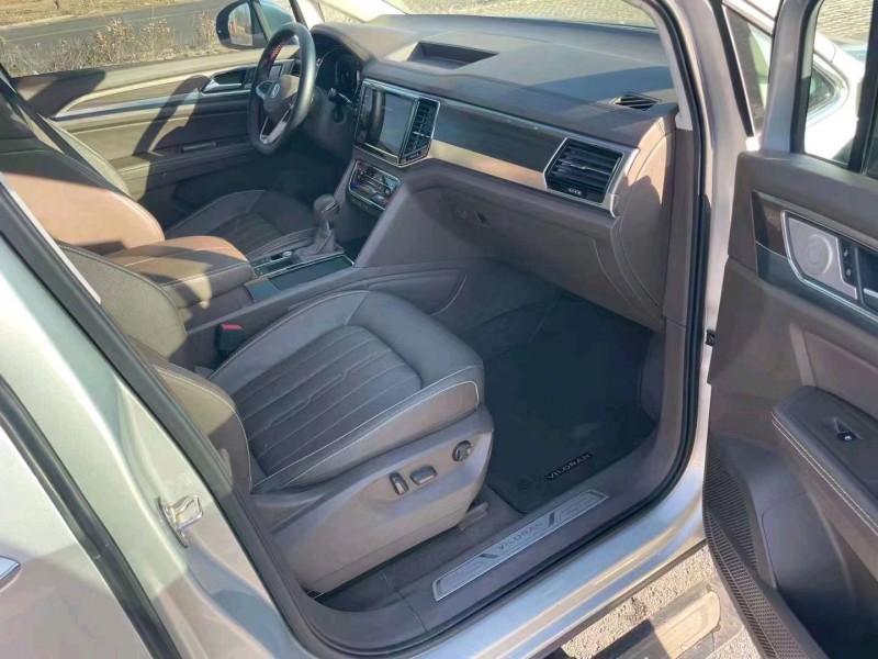 邯郸21年大众威然5