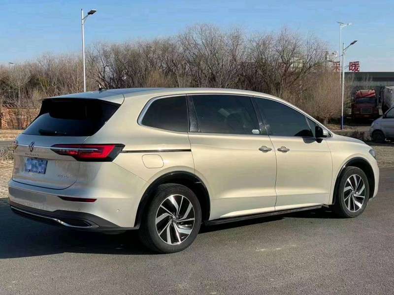 邯郸21年大众威然8