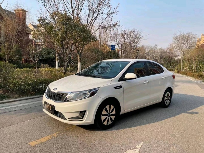青岛14年起亚K22