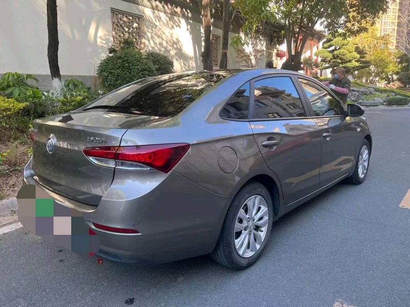 珠海21年别克英朗5