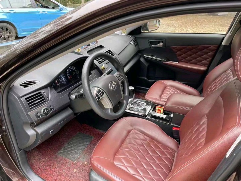珠海17年力帆汽车8205