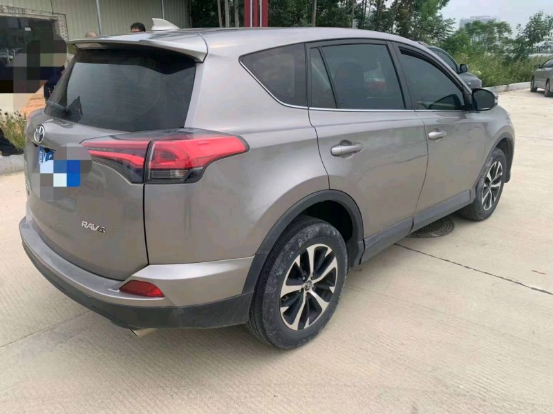 珠海17年丰田RAV4荣放5