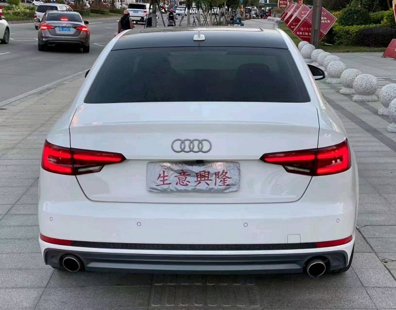 珠海18年奥迪A4L2