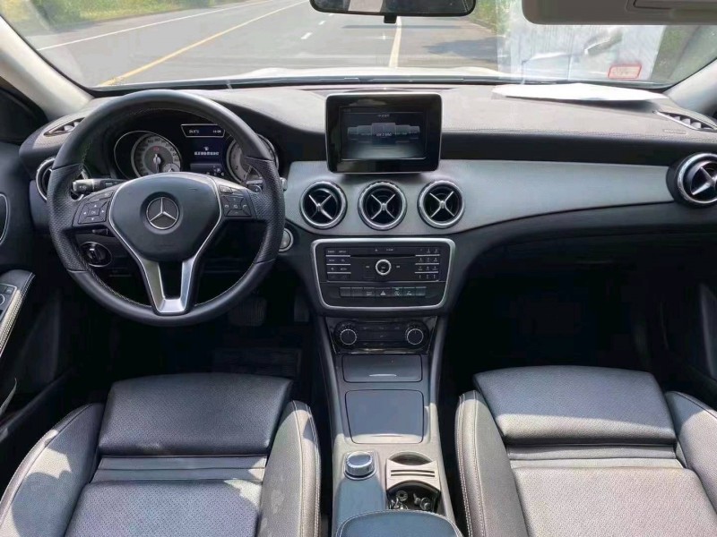 嘉兴16年奔驰GLA4