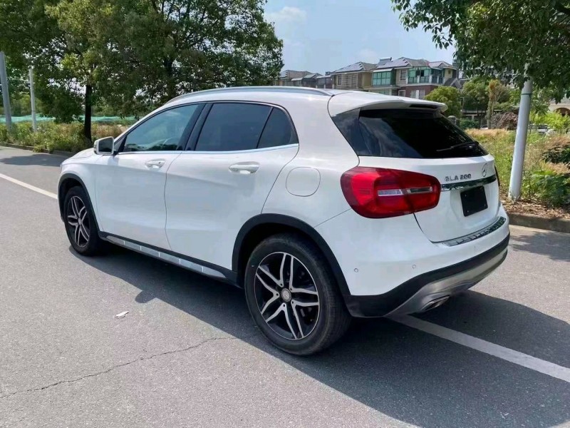 嘉兴16年奔驰GLA6