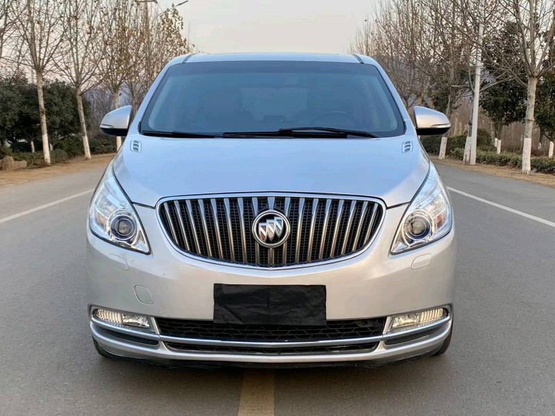 徐州16年别克GL81