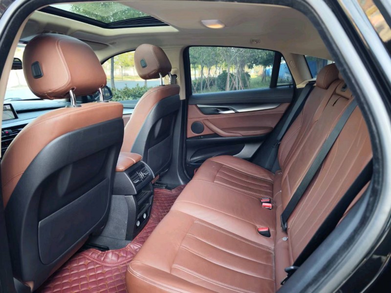 北京17年宝马X64