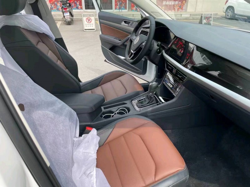 北京22年大众朗逸4