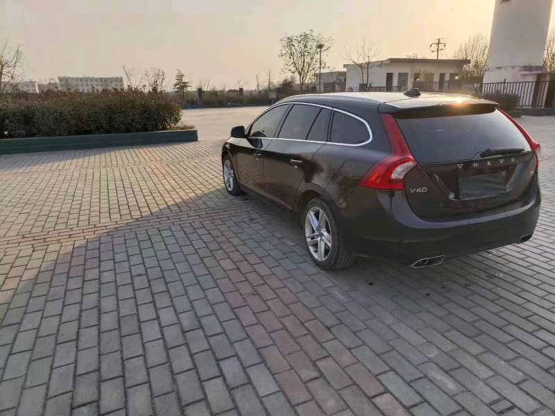枣庄14年沃尔沃V604