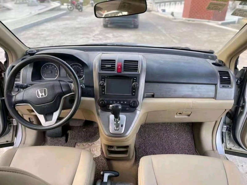 珠海10年本田CRV9
