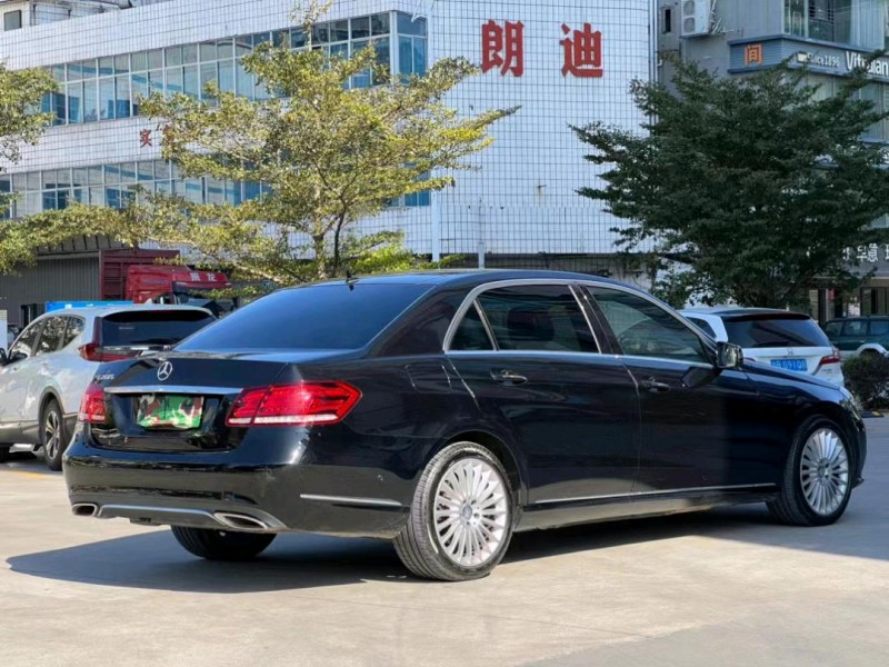 东莞15年奔驰E8