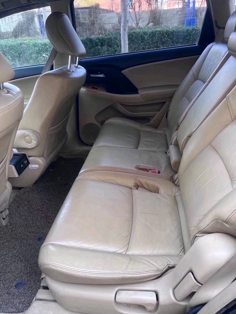 济宁11年本田奥德赛7