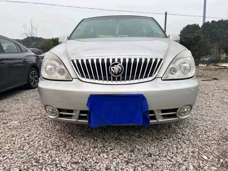 嘉兴15年别克GL81