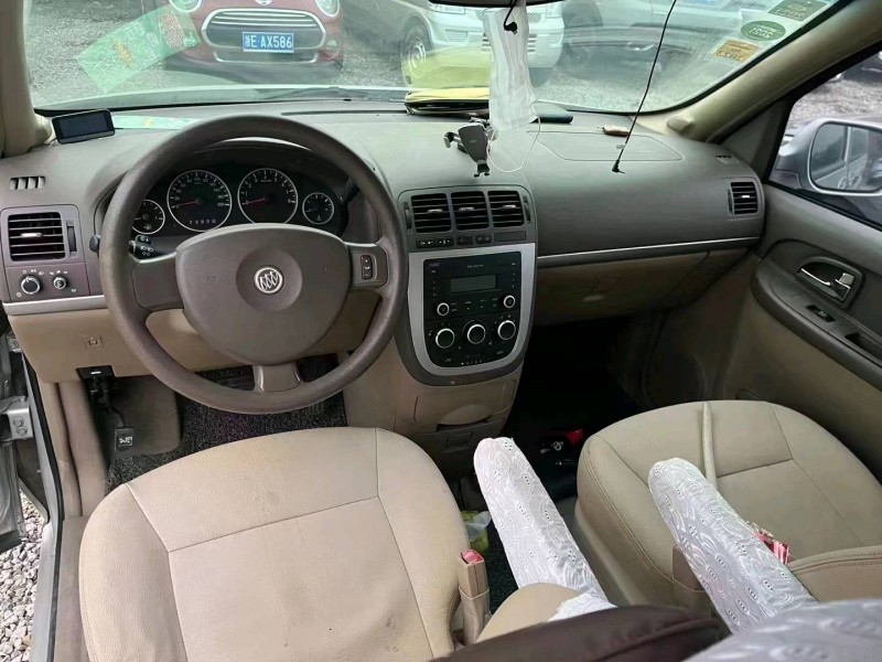 嘉兴15年别克GL86