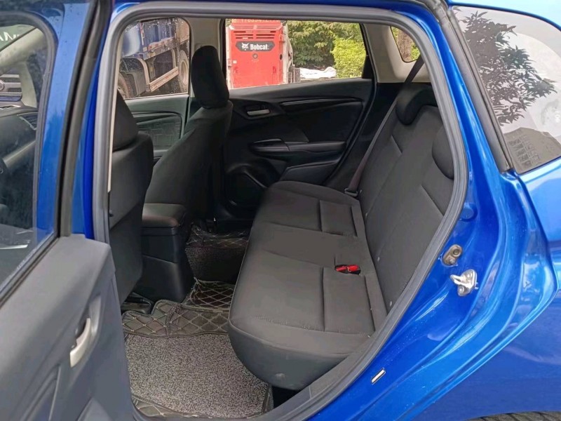 广州17年本田飞度5