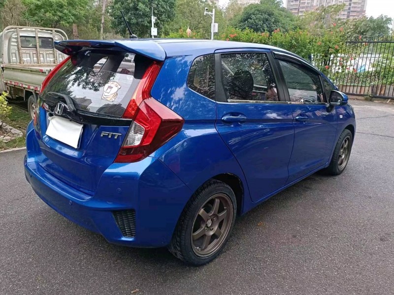 广州17年本田飞度3