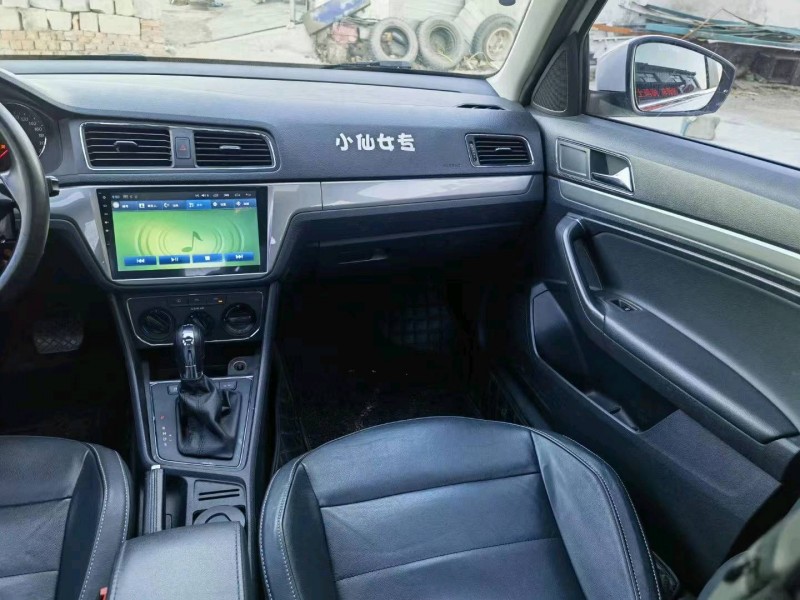 邯郸16年大众朗逸7