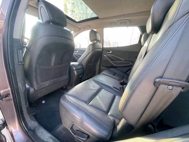 宜昌13年现代新胜达6