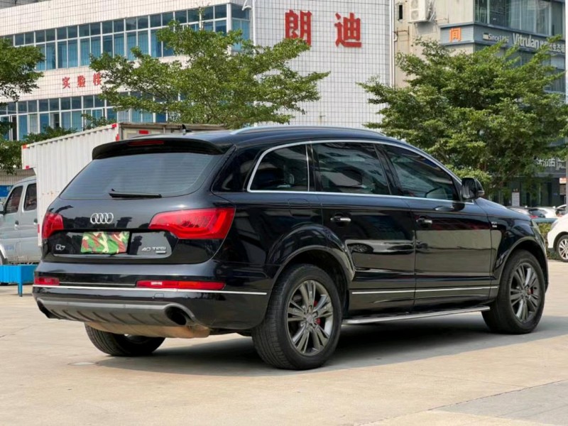 东莞10年奥迪Q78
