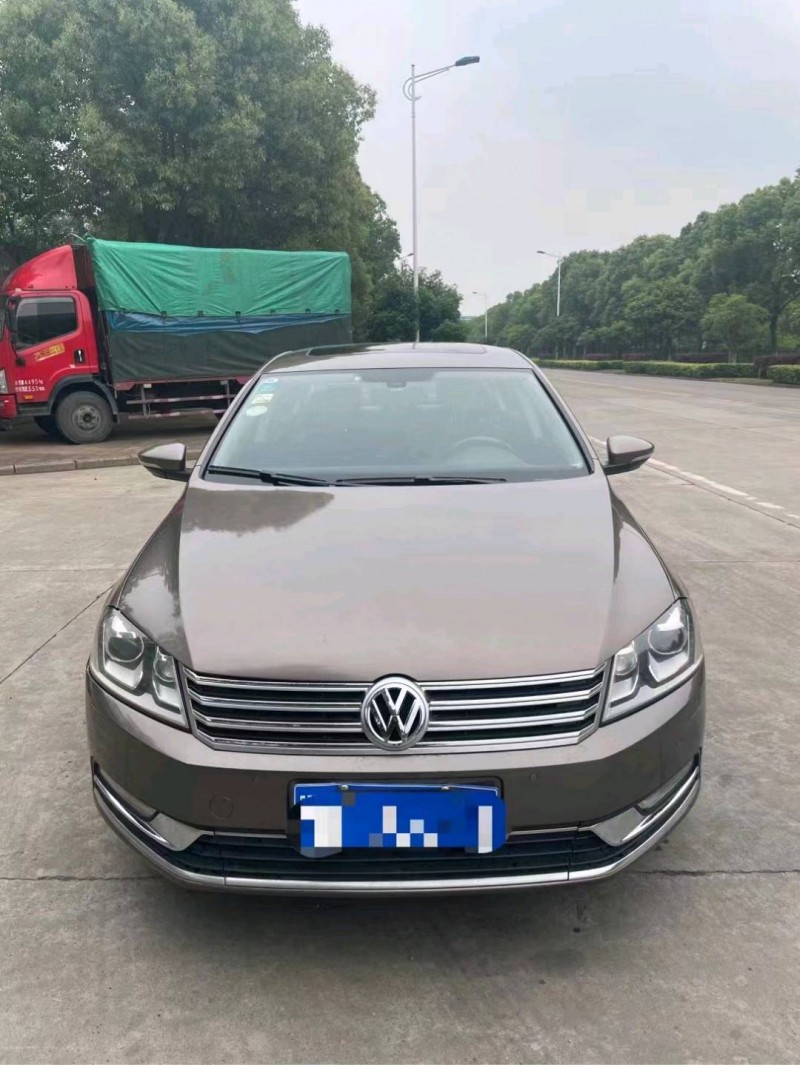 宜昌16年大众迈腾1