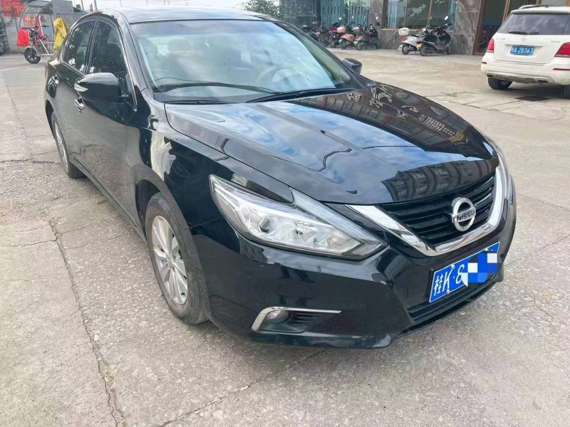 珠海18年日产天籁6