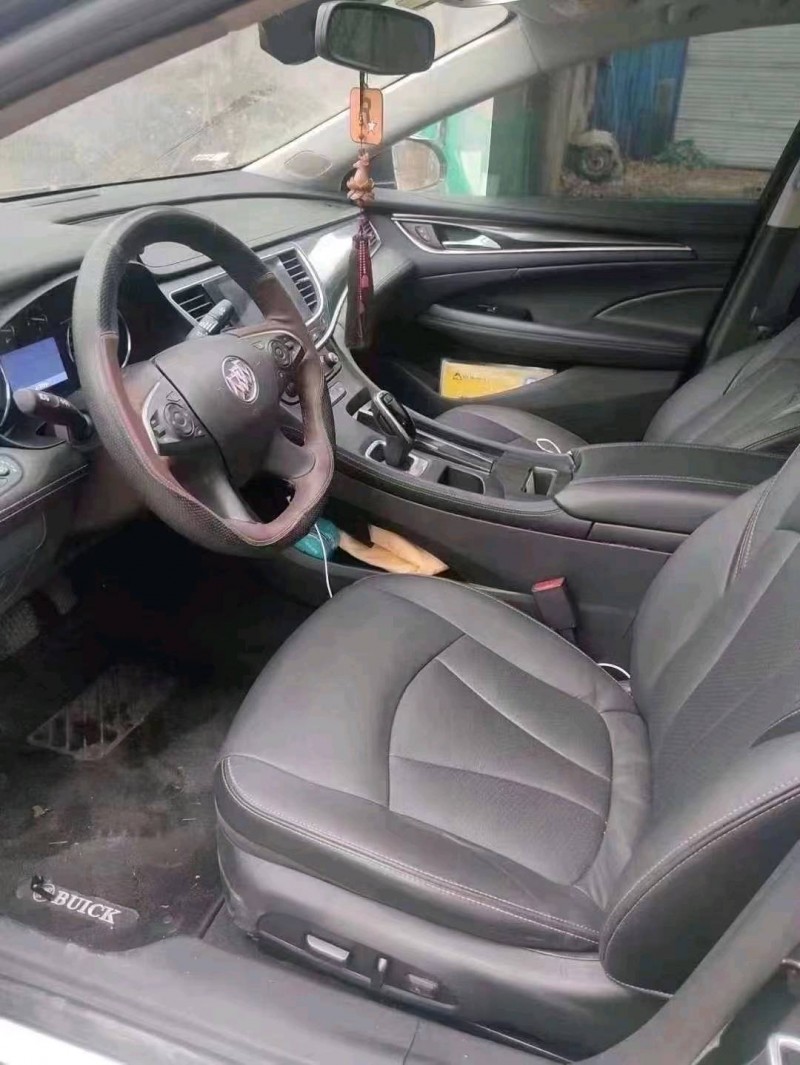 临沂21年别克君越5