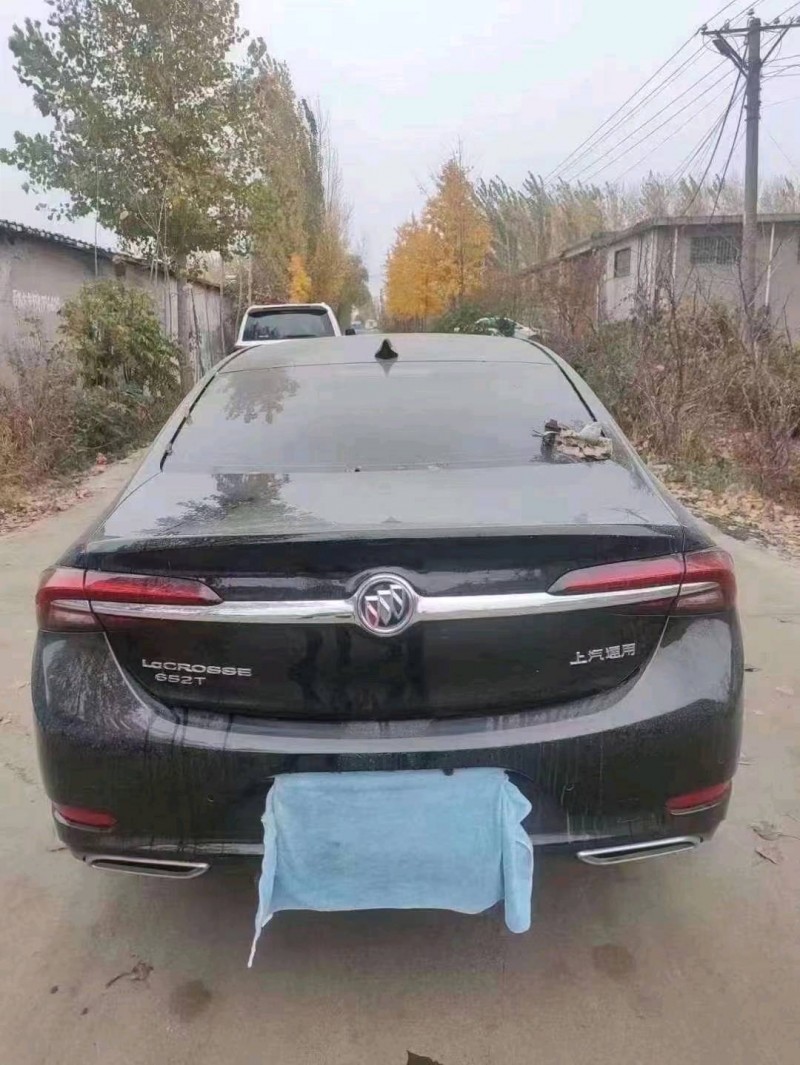 临沂21年别克君越1