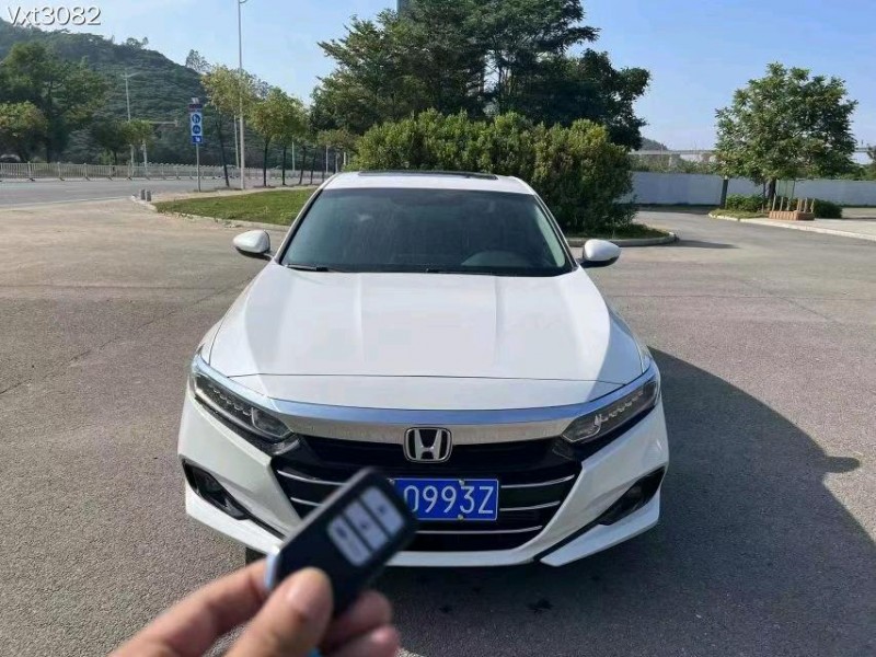 东莞21年本田雅阁1