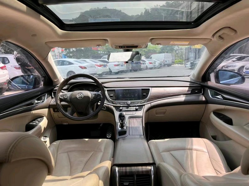 东莞17年别克君越7